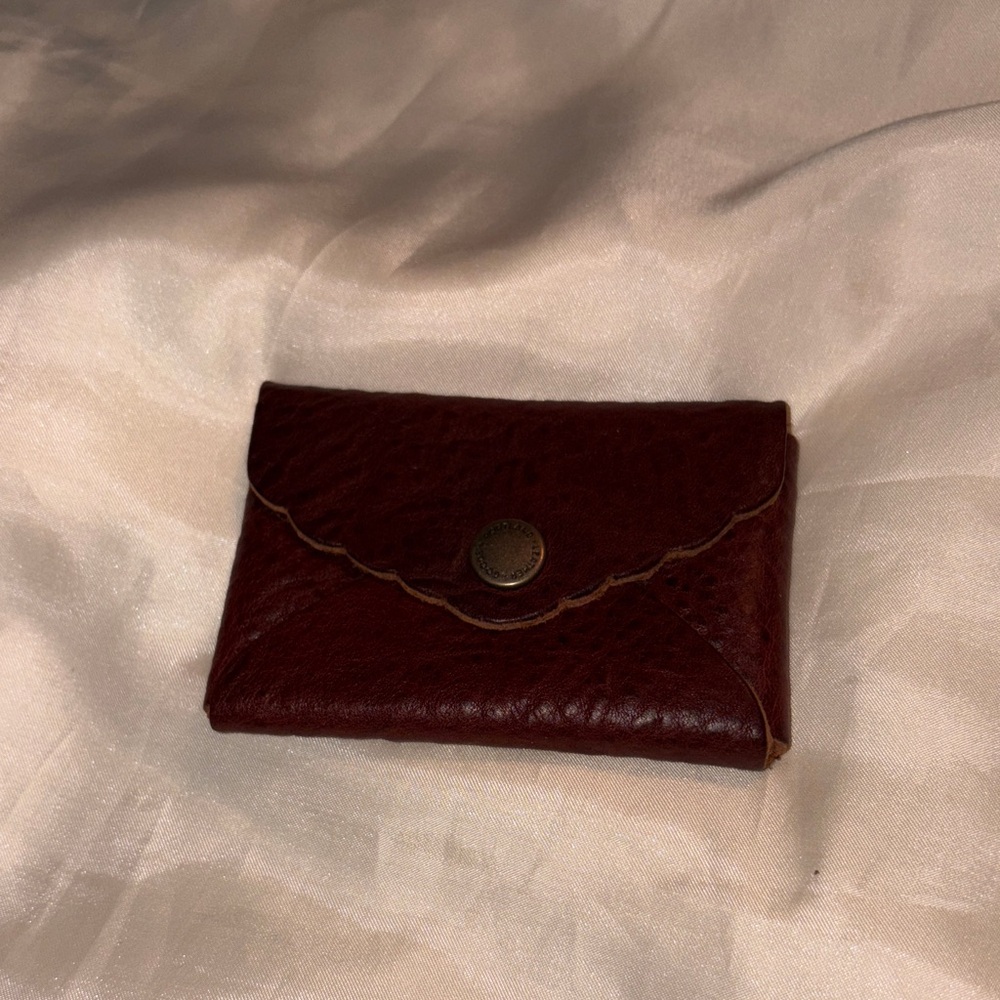 Portland leather goods nutmeg daisy lots, bnnu , euc and nsnp home.
